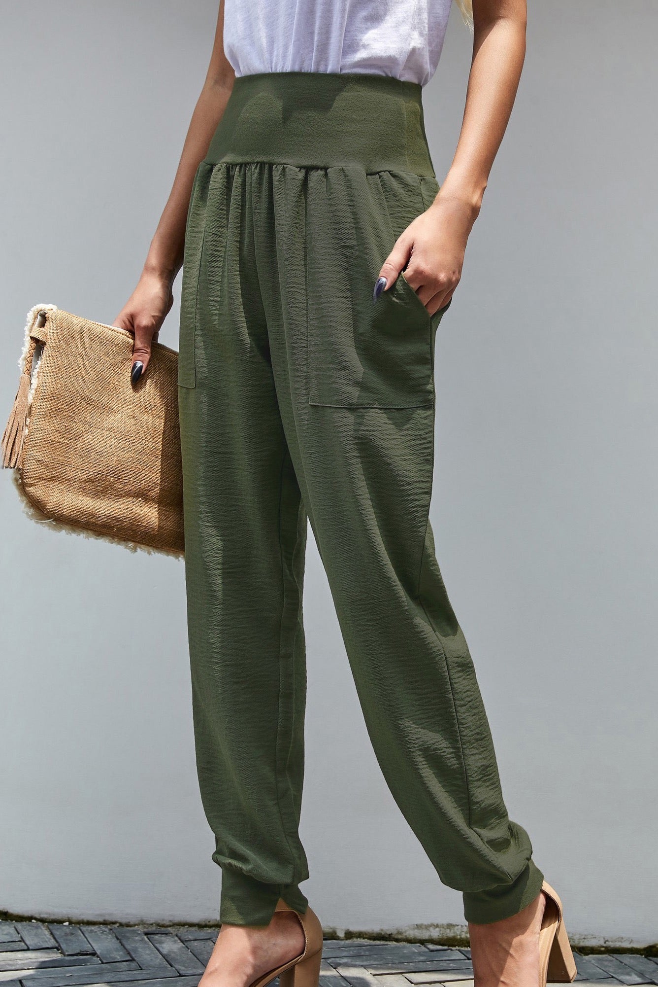 GREEN RELAXED FIT JOGGER