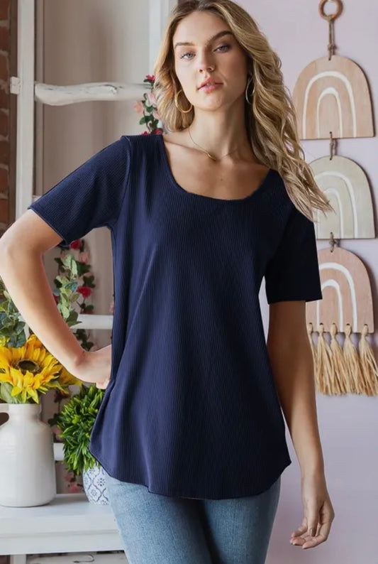 NAVY SOLID RIBBED TOP WITH DOLPHIN HEM