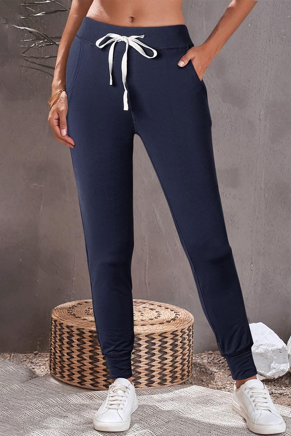 NAVY POCKET JOGGER