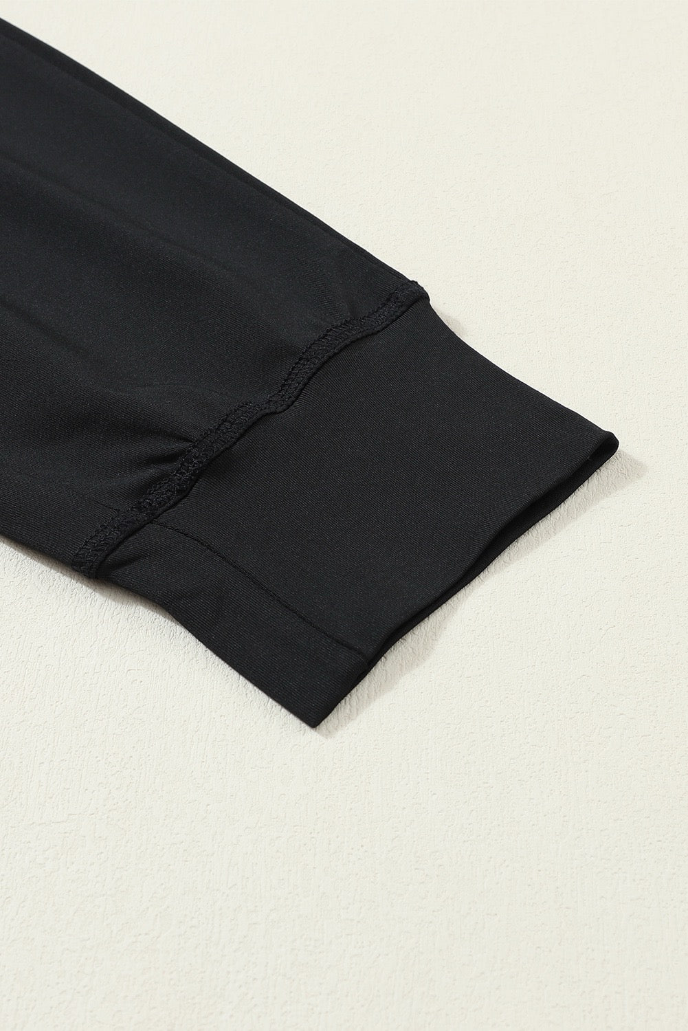 BLACK POCKET JOGGER
