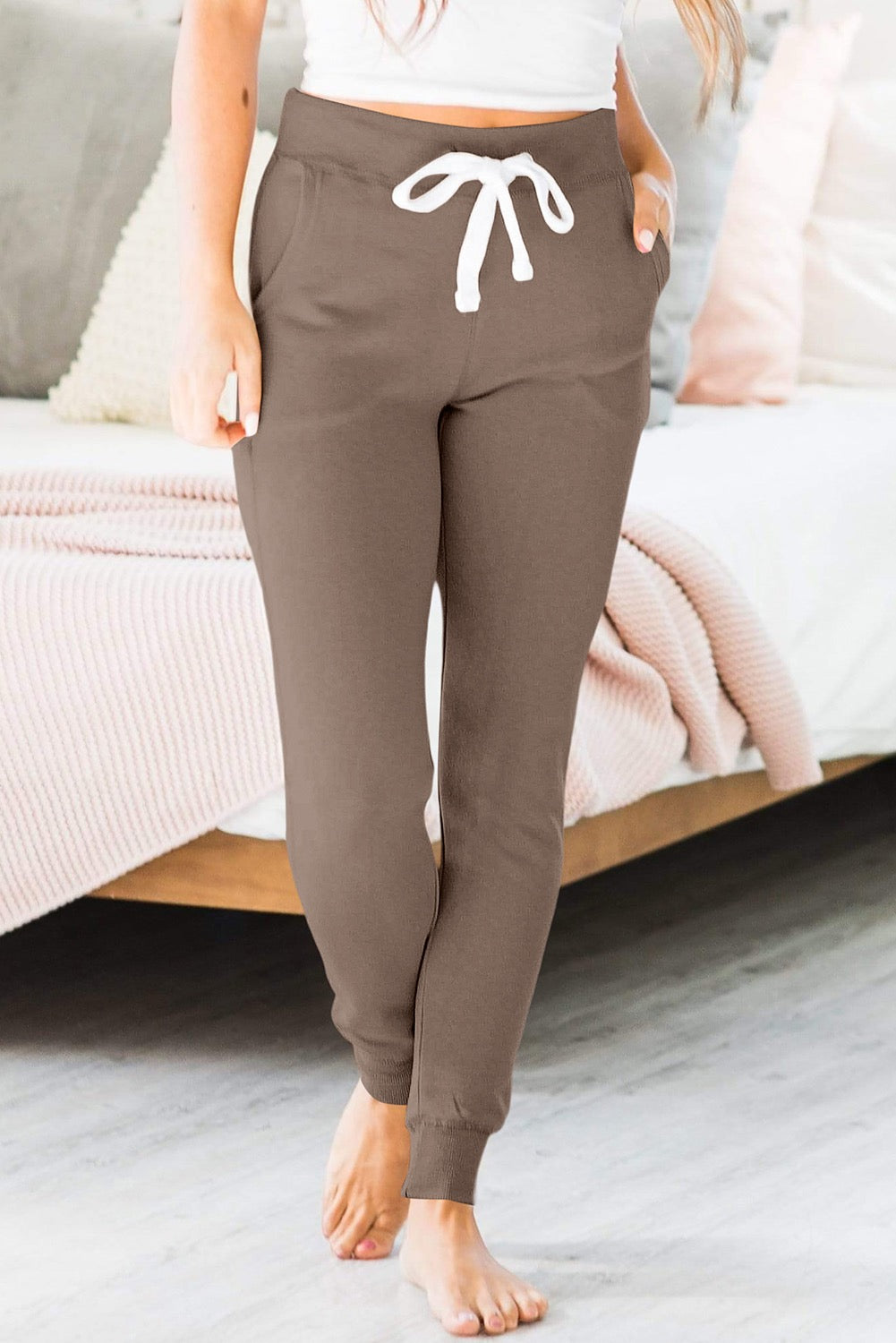 MOCHA POCKET JOGGER