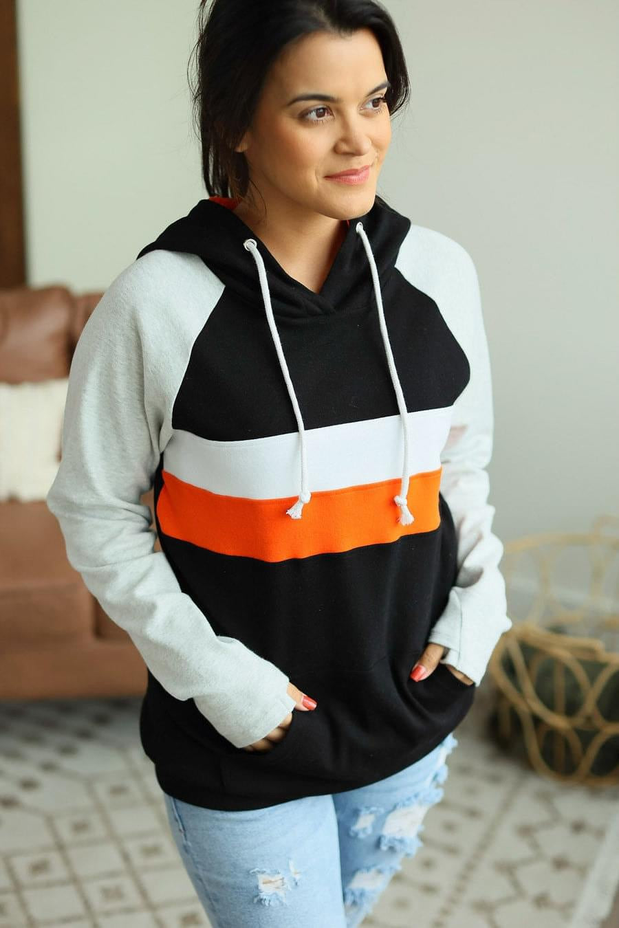 MICHELLE MAE ORANGE/WHITE/BLACK PULLOVER HOODIE