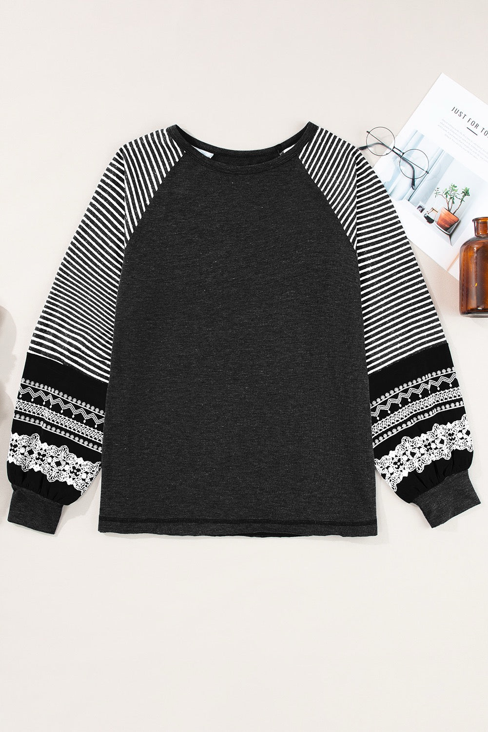 PREORDER BLACK RAGLAN STRIPED LOOSE SLEEVE TOP