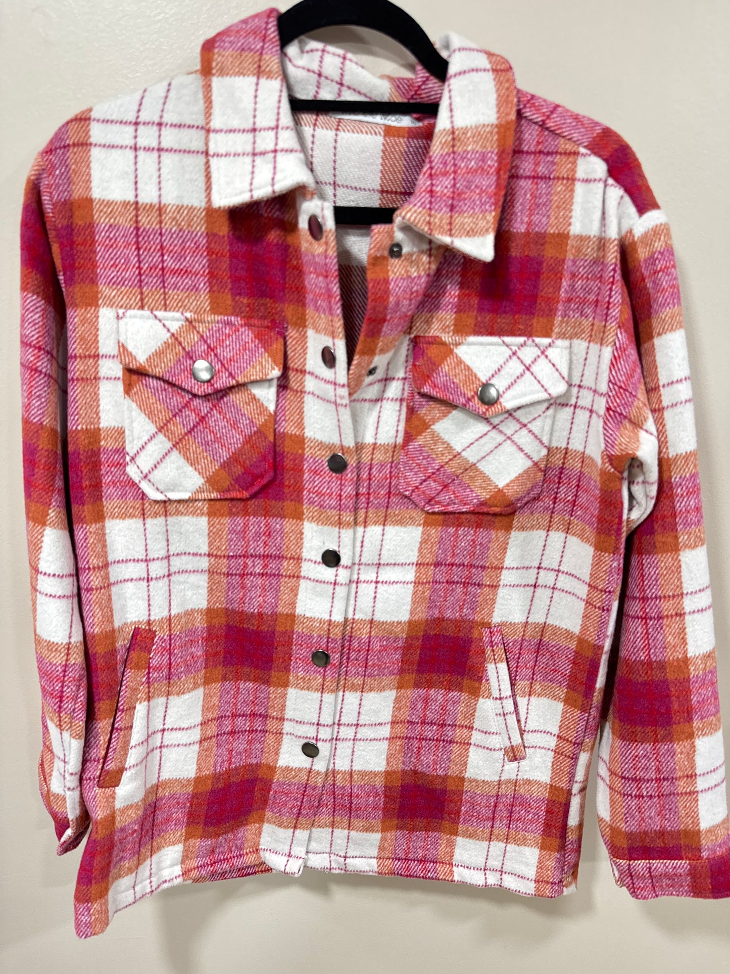 MICHELLE MAE PINK & ORANGE SNAP BUTTON PLAID SHACKET