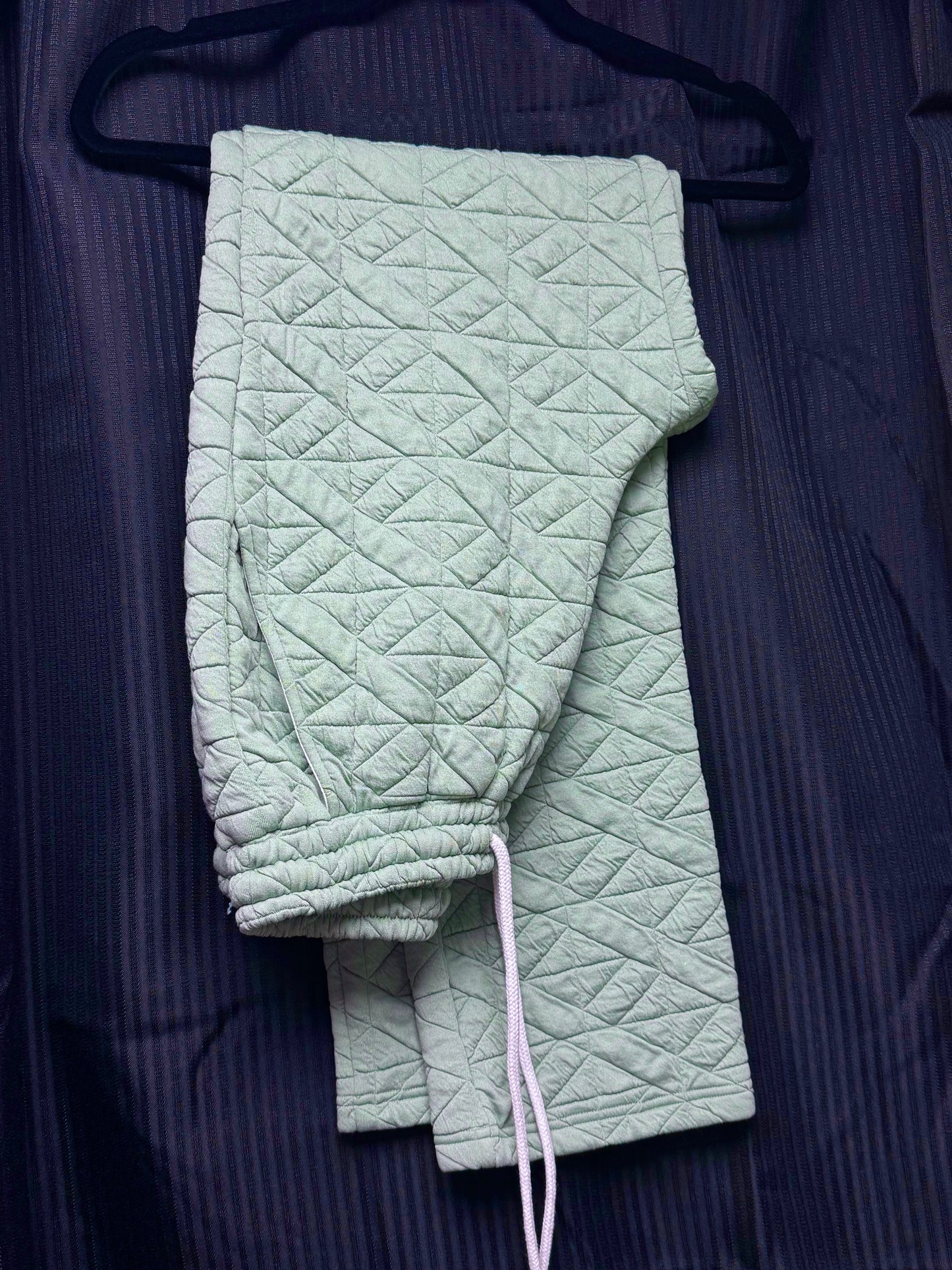 MICHELLE MAE QUILTED LOUNGE PANTS