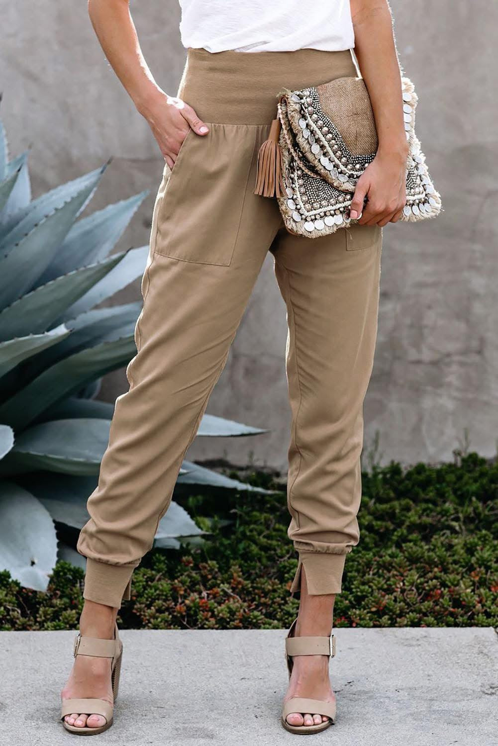 KHAKI RELAXED FIT JOGGER