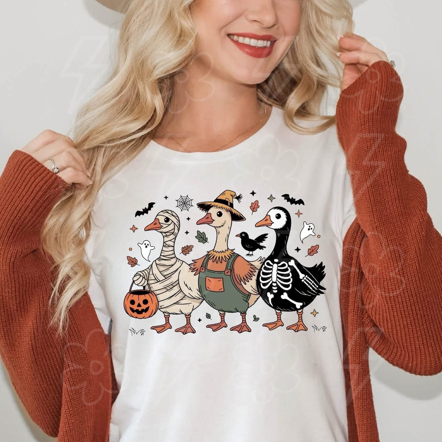 PREORDER HALLOWEEN GEESE T IVORY COMFORT COLORS SIZE LARGE