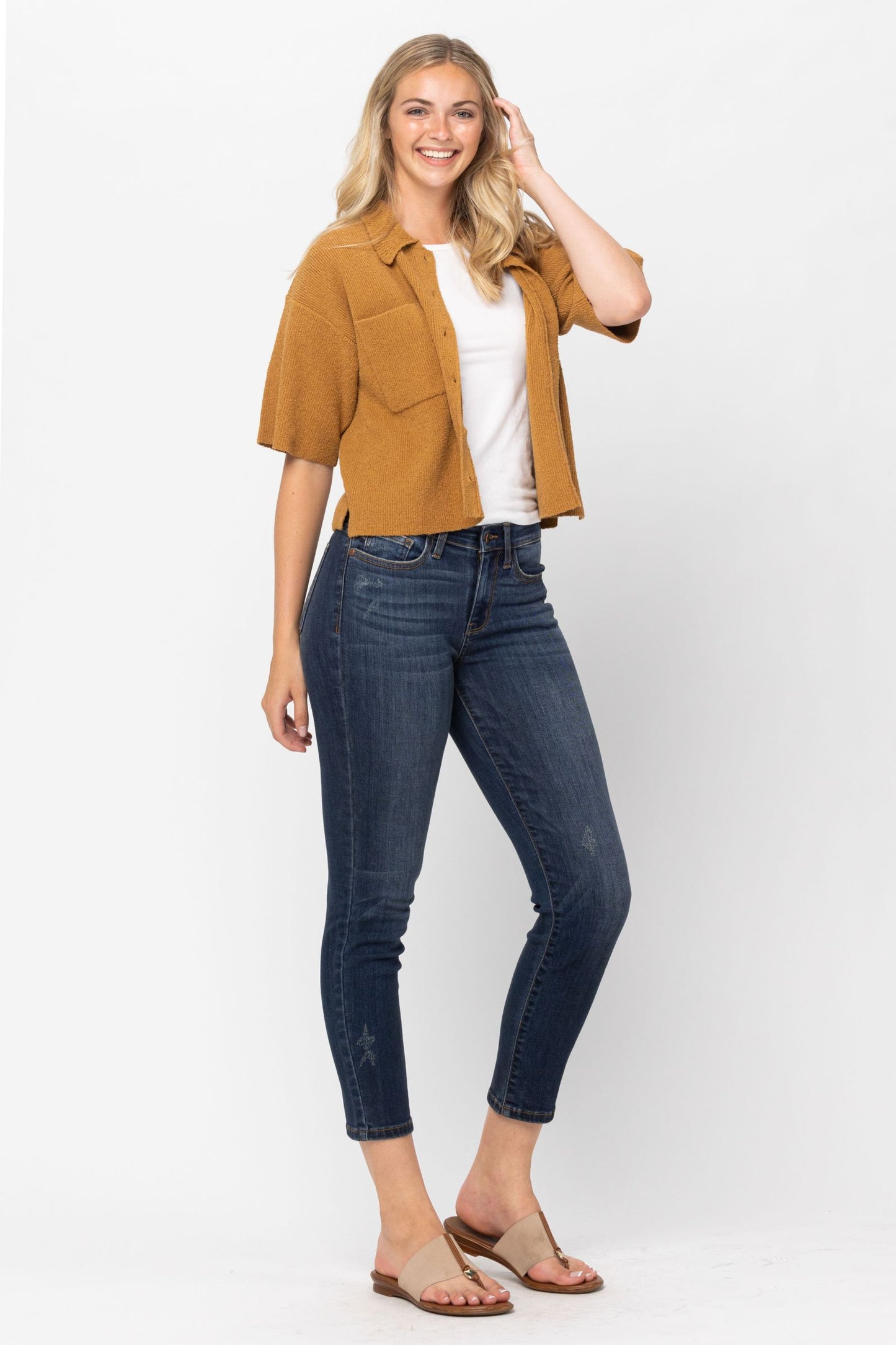 JUDY BLUE MID-RISE RELAXED FIT-2 INSEAM OPTIONS