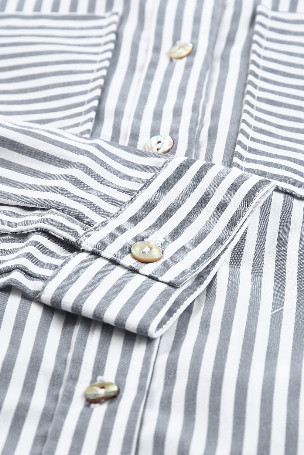 BLUE STRIPED POCKETED BUTTON DOWN LONG SLEEVE SHIRT