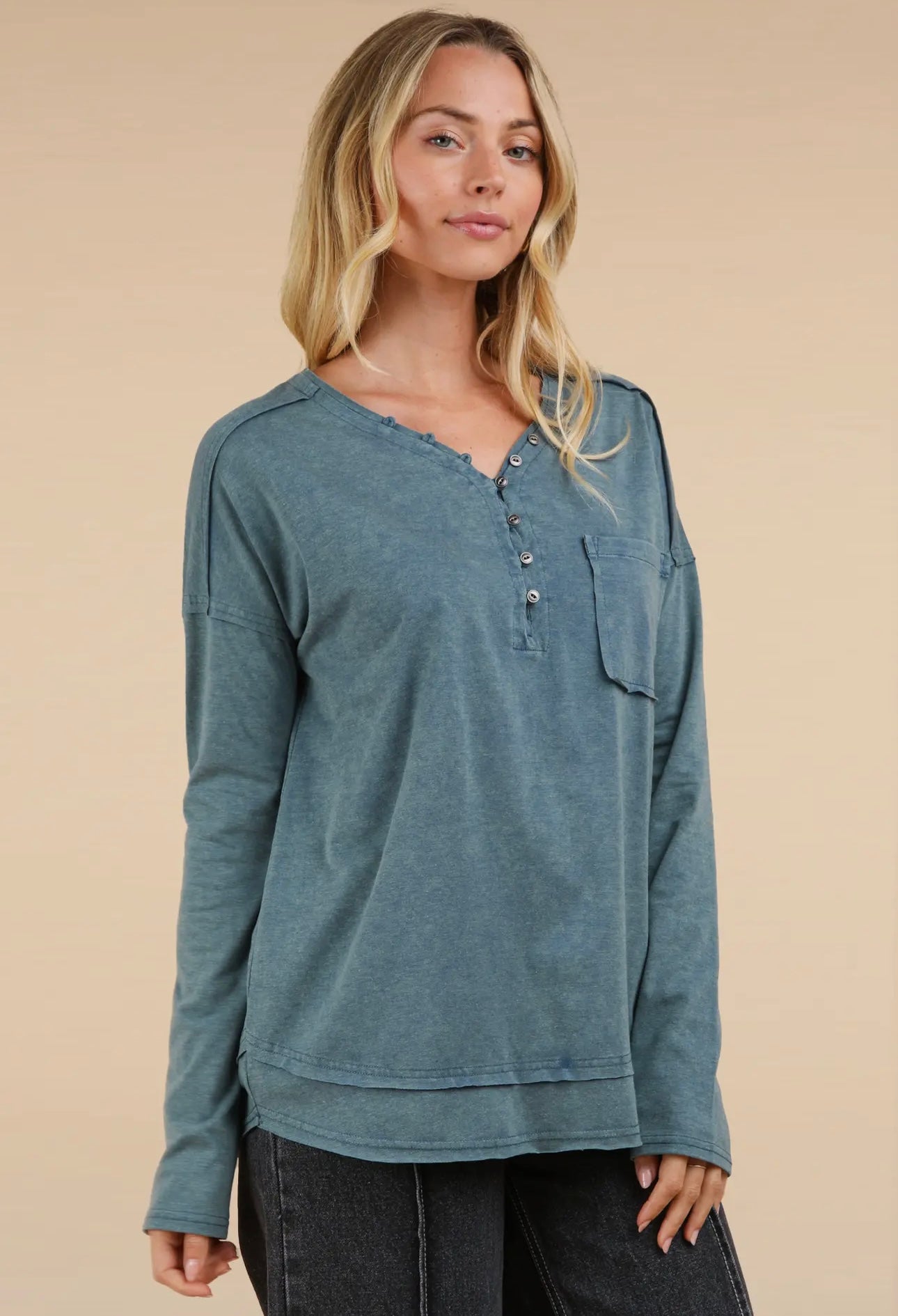 MINERAL WASH COMFY BLUE TOP