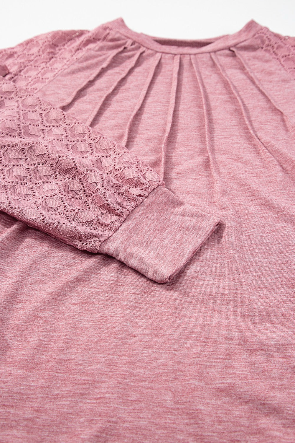 ROSE LACE RAGLAN SLEEVE TOP