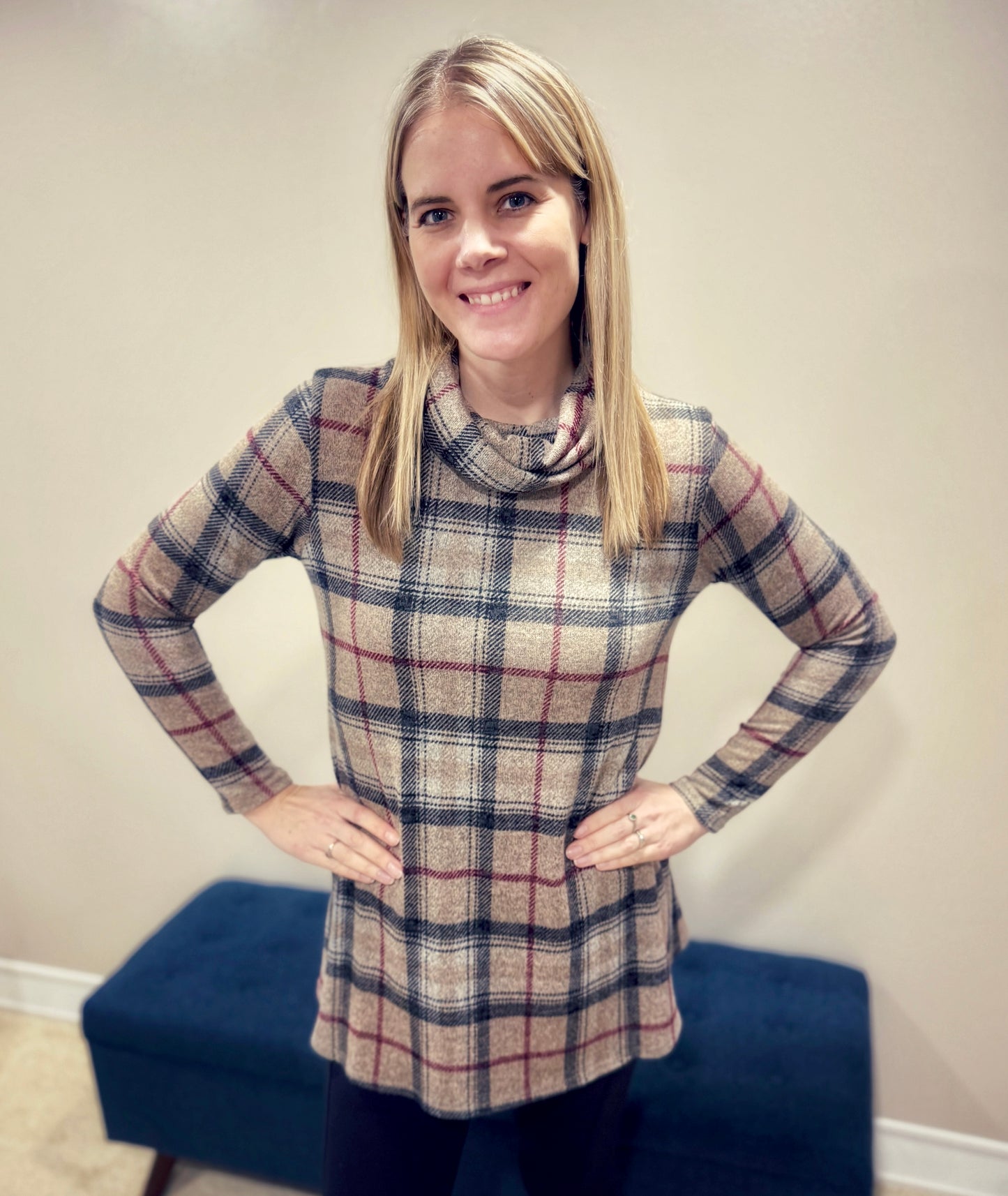 PLAID COWLNECK TOP