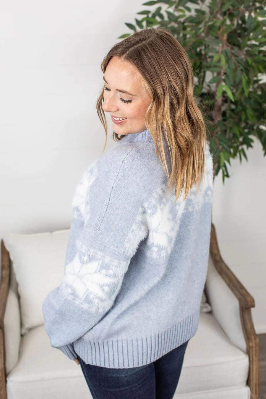 MICHELLE MAE FROSTED SNOWFLAKE SWEATER