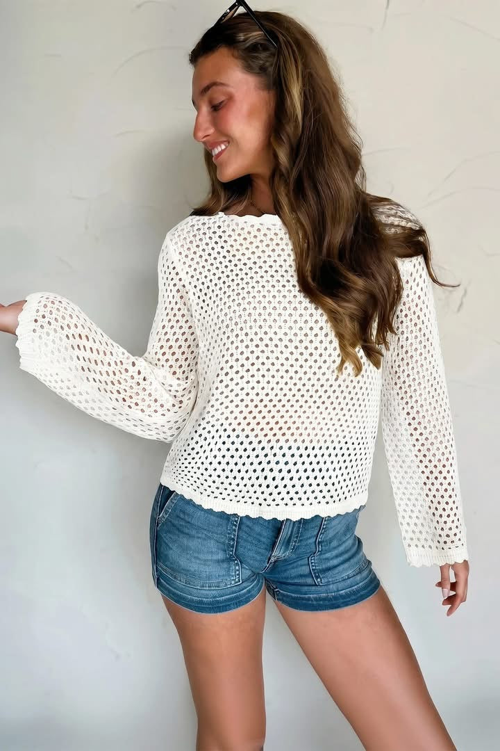PREORDER WHITE SCALLOP HOLLOW TOP